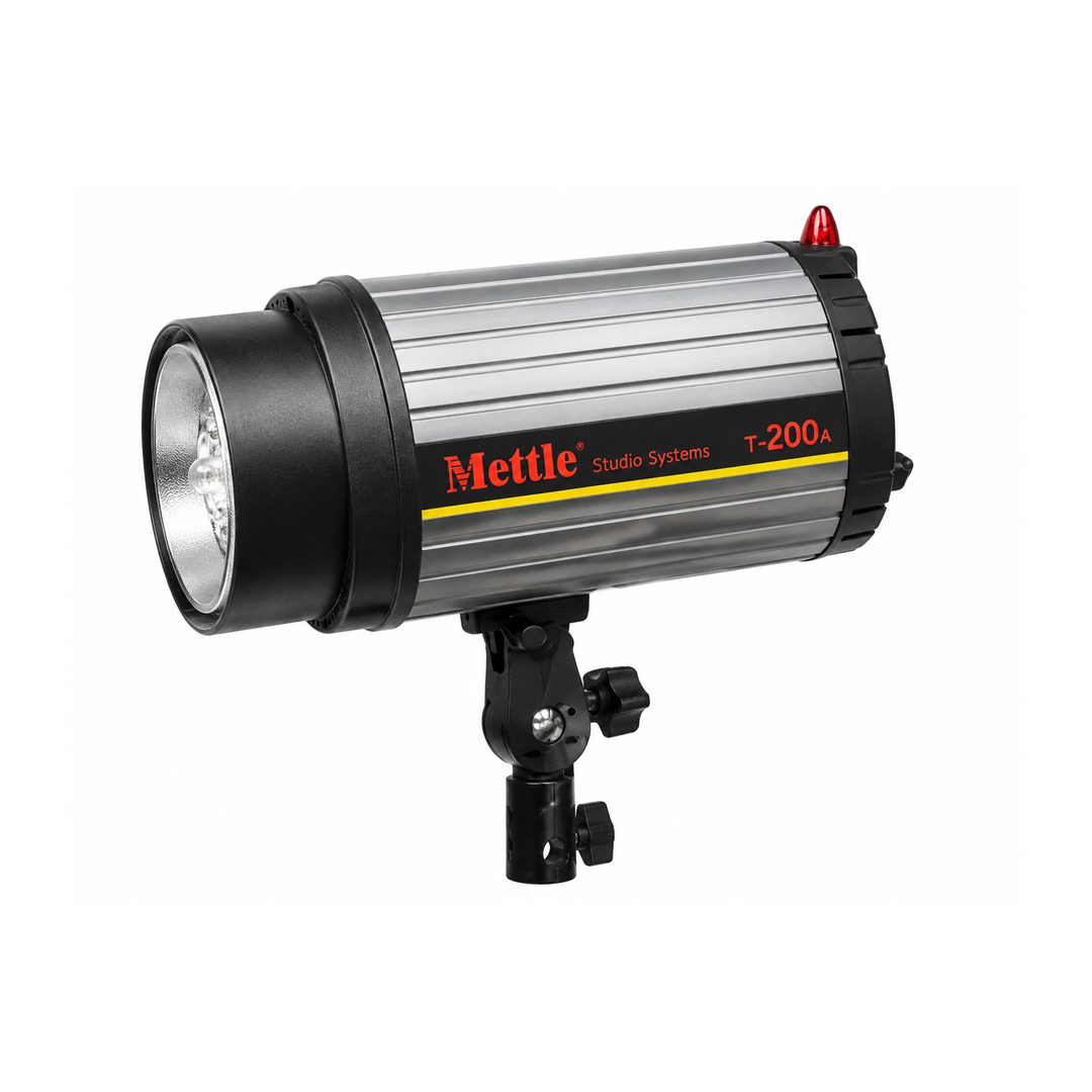 فلش METTLE 200A همراه با باکس 50X70 و سه پایه (کارکرده)