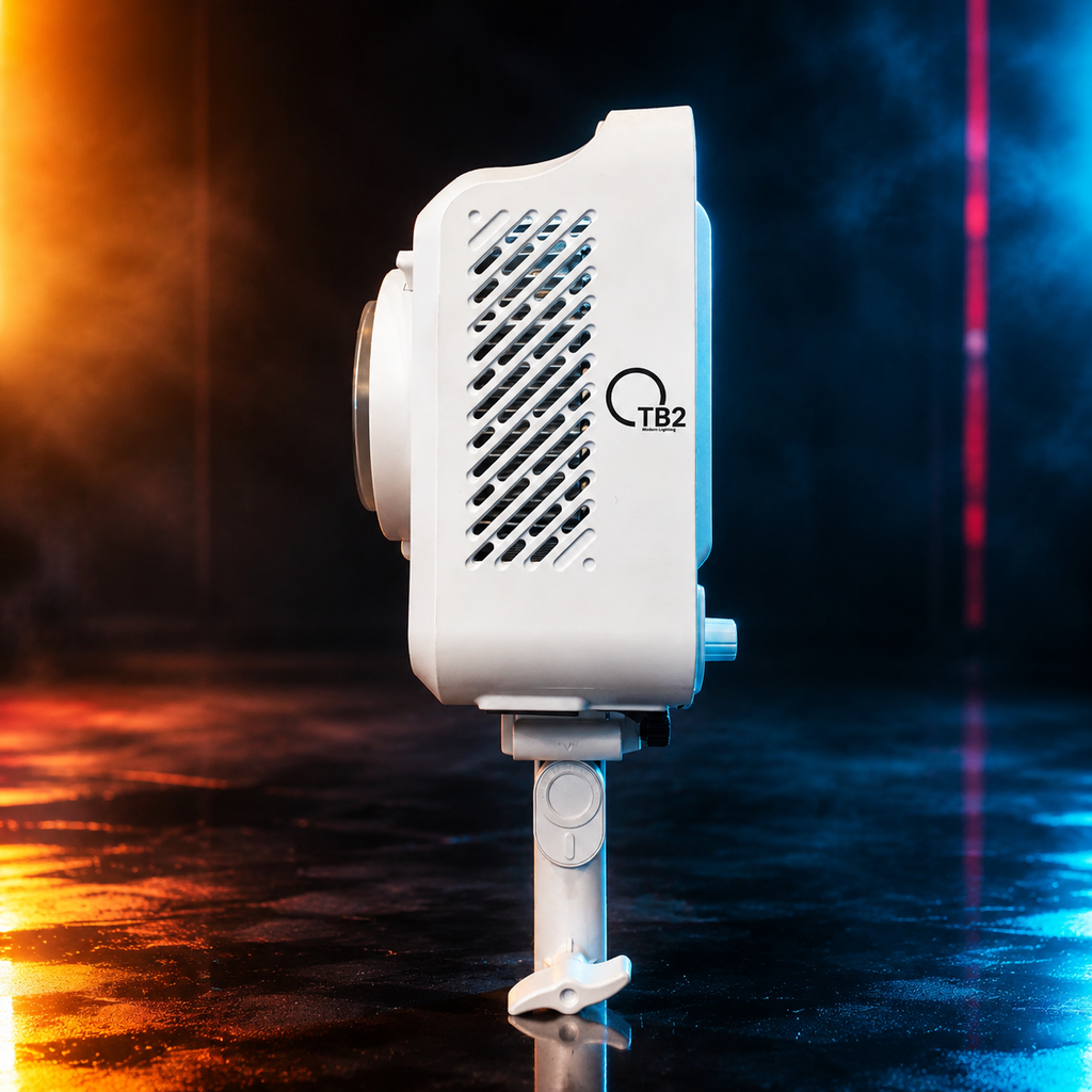 نور ثابت TB2 مدل LM330