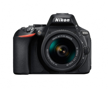 دوربین نیکون D5600 + AF-P 18-55mm VR (دست دوم)