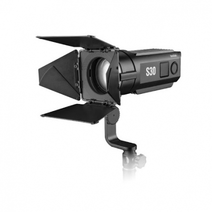 نور LED متمرکز Godox S30