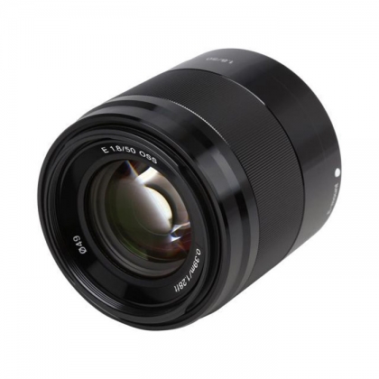 لنز SONY E 50mm f/1.8 OSS (دست دوم)