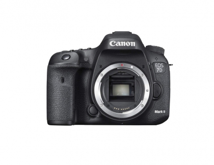 بدنه دوربین کانن EOS 7D Mark II 