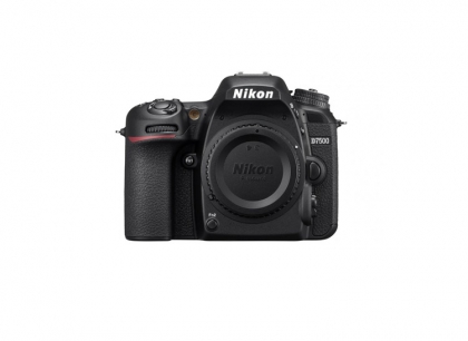 بدنه دوربین نیکون D7500
